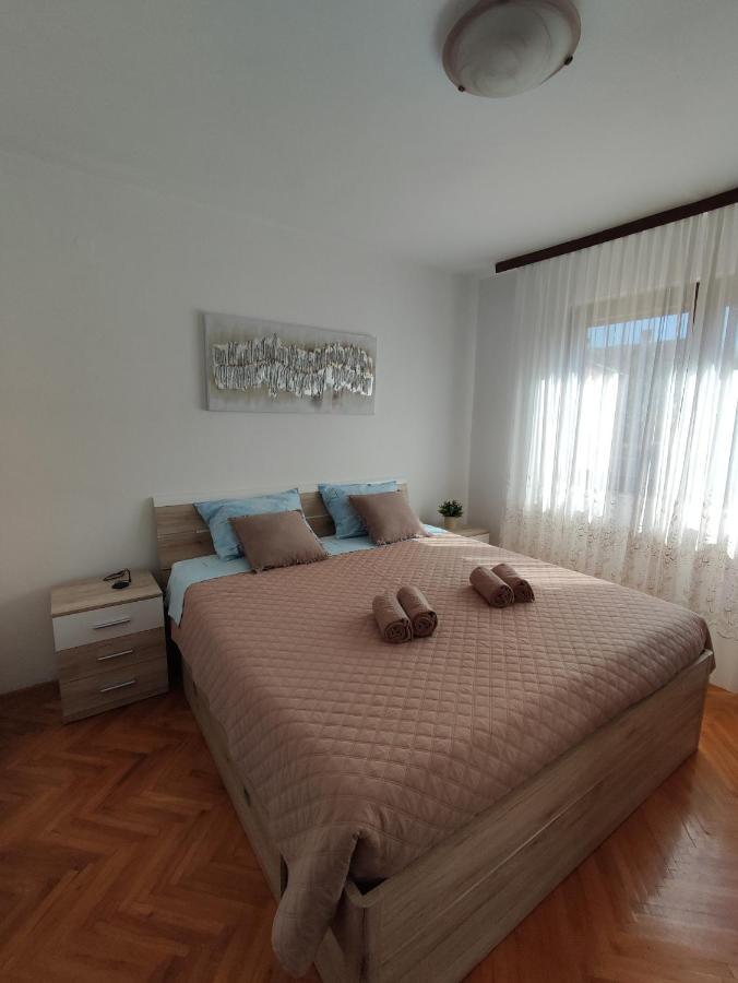 Apartment Jelena Fažana Exterior foto